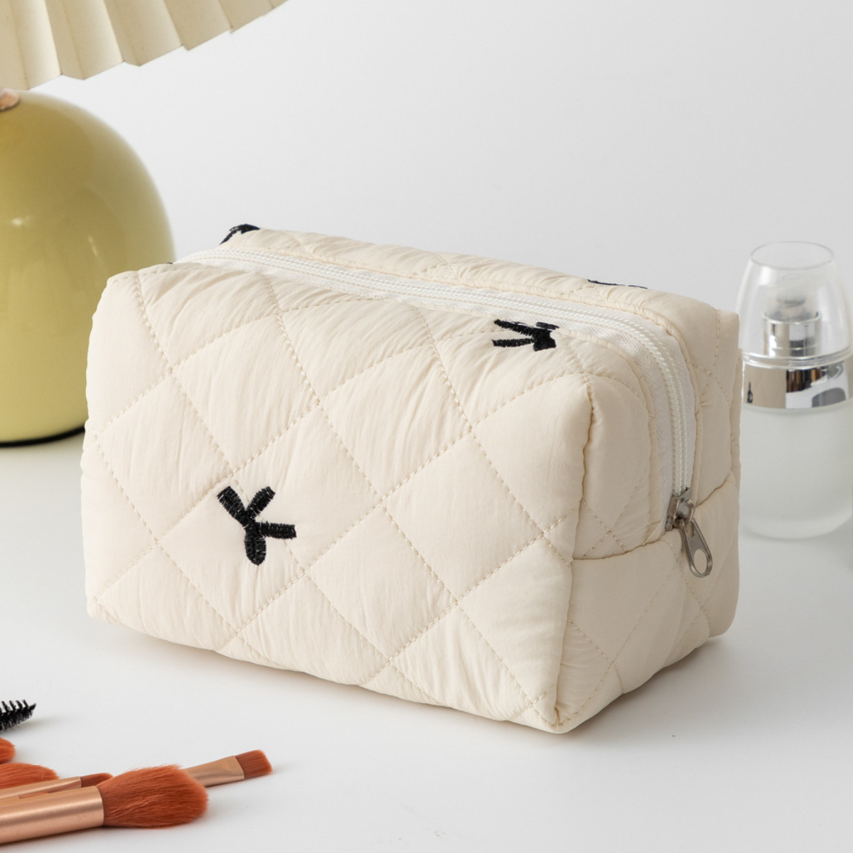 1 Piece Cute Bow Knot Women's Makeup Bag h5 